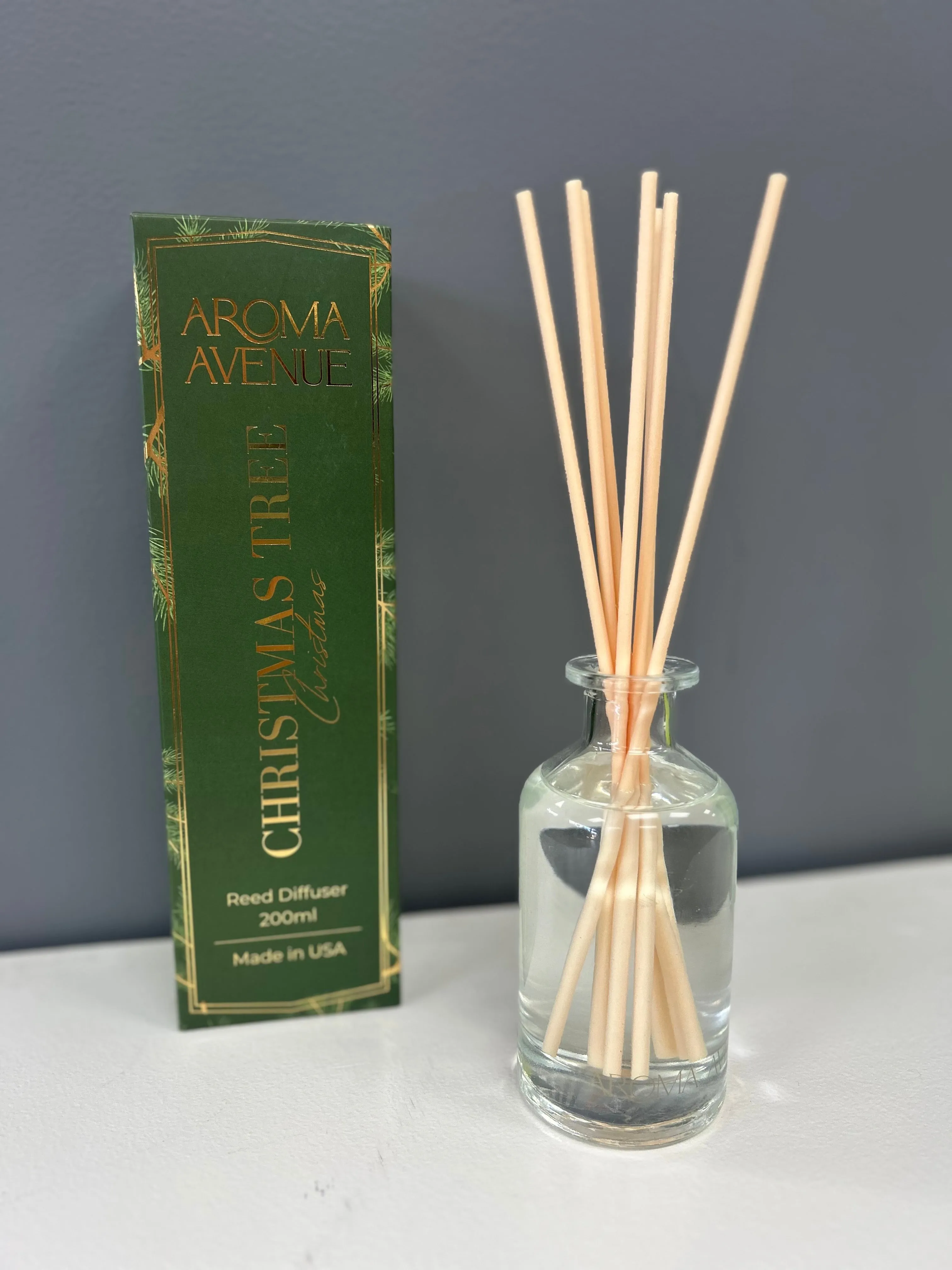 Aroma Avenue Reed Diffuser - Holiday