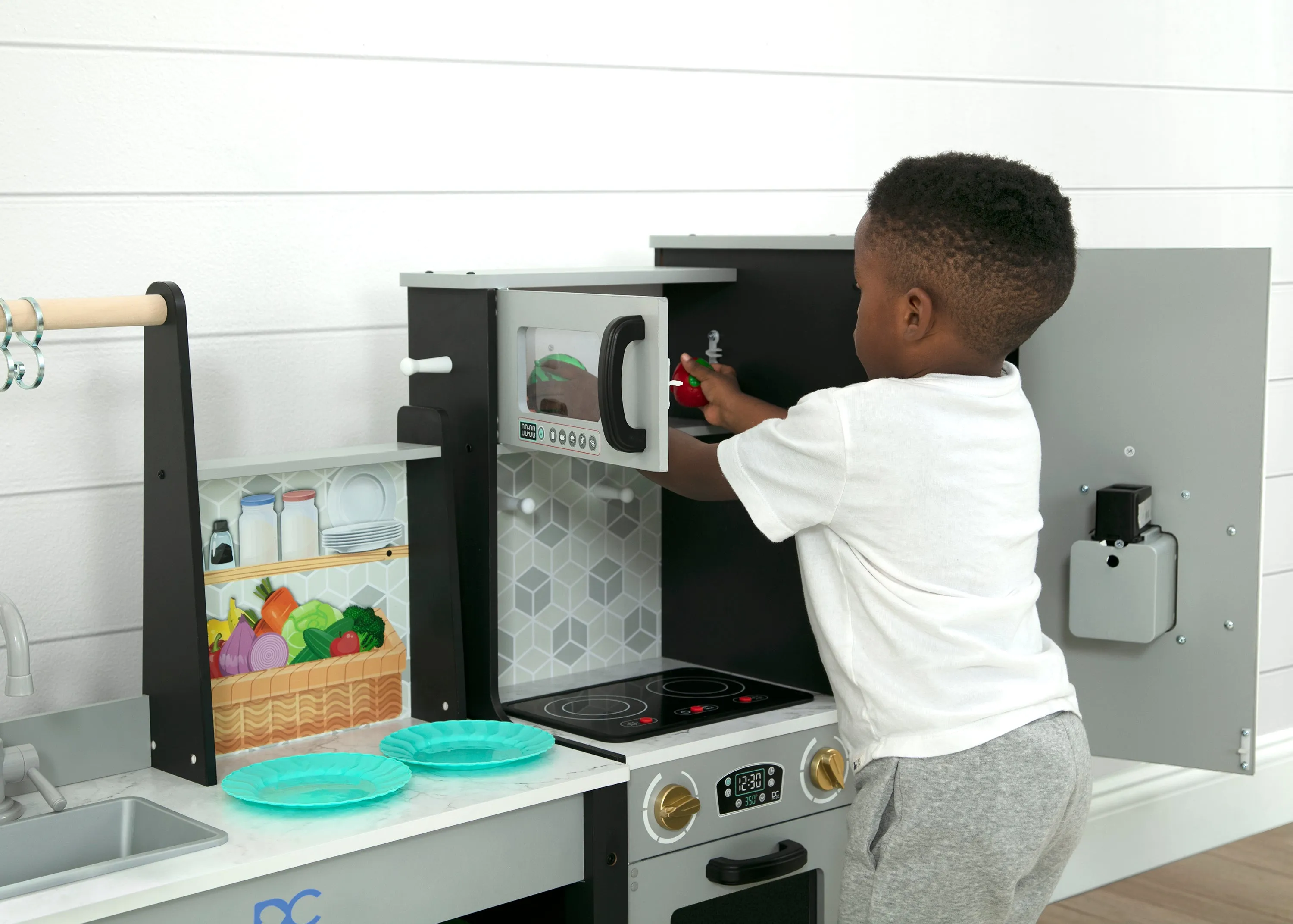 Gourmet All-in-One Corner Play Kitchen