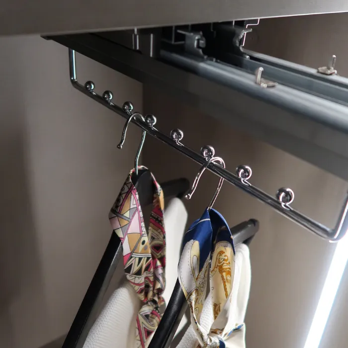 KKPL Top Mounted Pull Out Hanging Clothes Rack