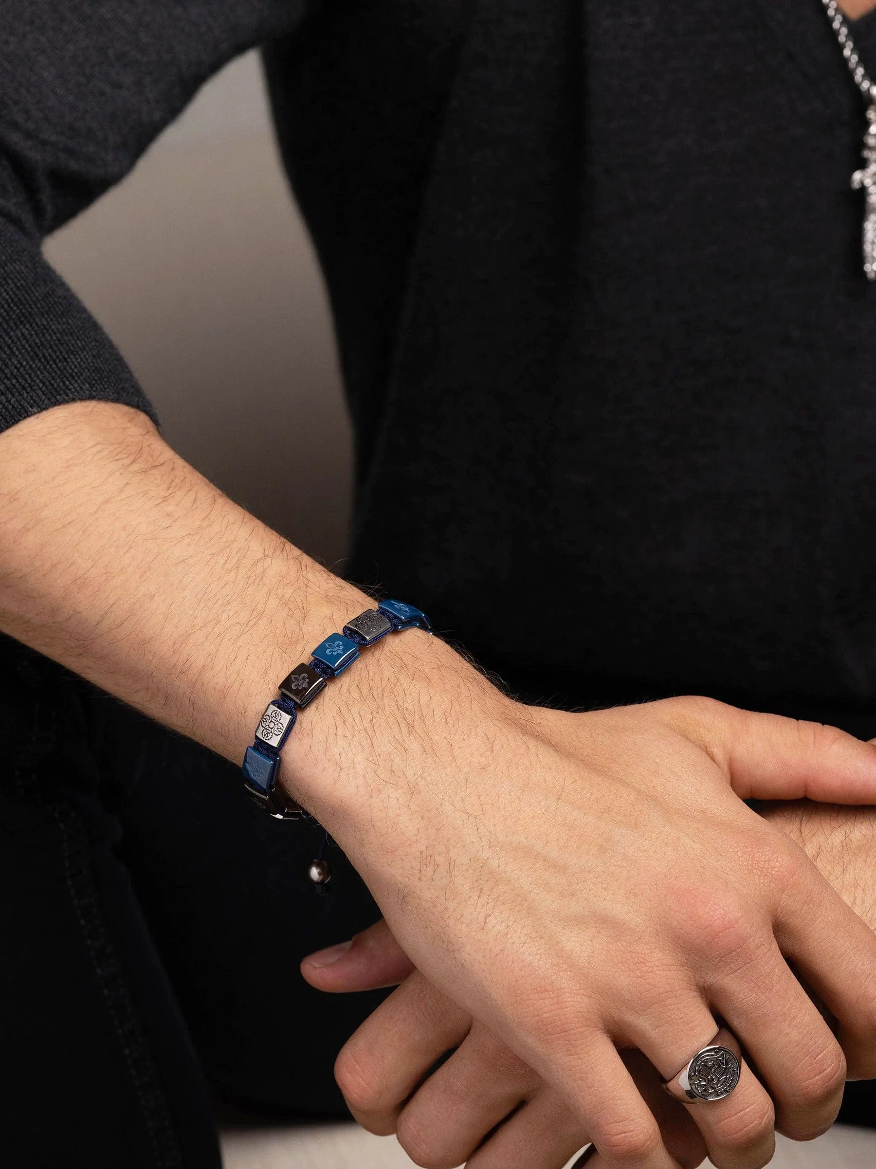 Men's Ceramic Flatbead Bracelet in Blue and Silver